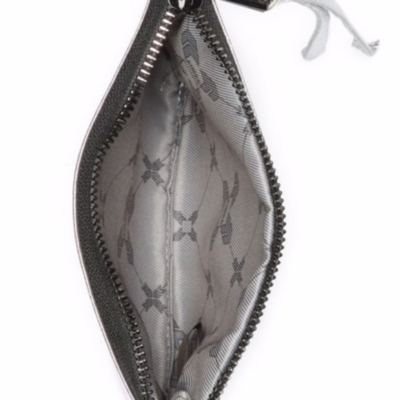 Aimee Kestenberg Silver Leather "Happy Hour Fund" zippered pouch - NWT - Picture 4 of 7